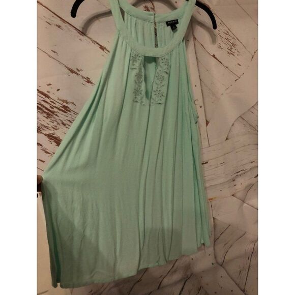 Torrid size 2 Tank top mint turquoise - Picture 2 of 5